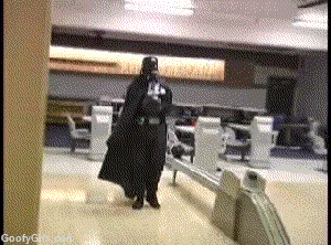 funny-sports-pictures-darth-vader-bowlin